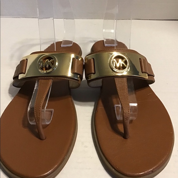 Michael Kors Women’s Thong Flat Sandals - Picture 4 of 10